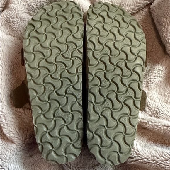 EUC - Birkenstock Arizona Camo Double Buckle Slide Sandals Size 38 - Picture 6 of 9